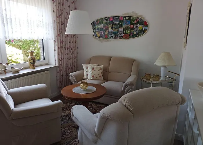 Zwei Finken In By Interhome * Wiesmoor